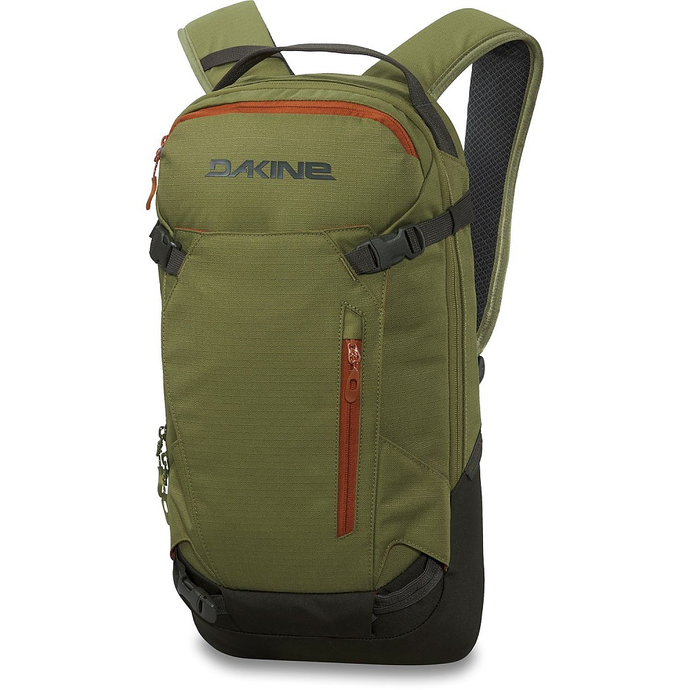 photo: DaKine Heli Pack 12L winter pack