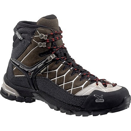 photo: Salewa Alp Trainer Mid GTX hiking boot