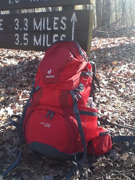 Deuter ACT Lite 40+10 Reviews - Trailspace