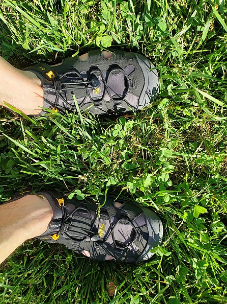 keen solr toe post sandal review