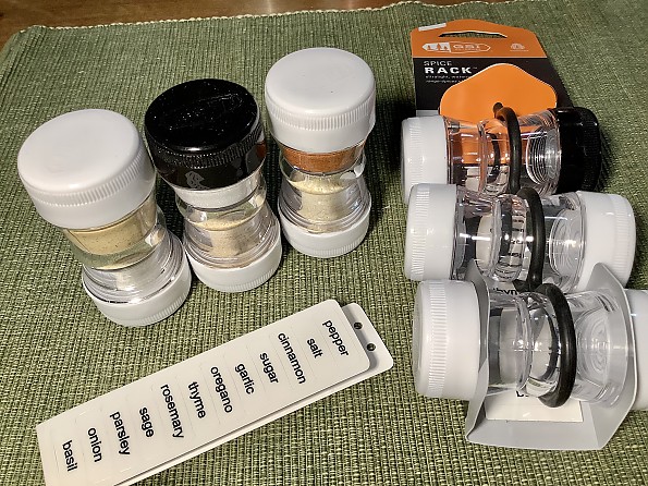  GSI Outdoors - Spice Missile: Lightweight, Modular Spice  Carrier for Travel, Camping and Outdoors : Spice Racks : Sports & Outdoors