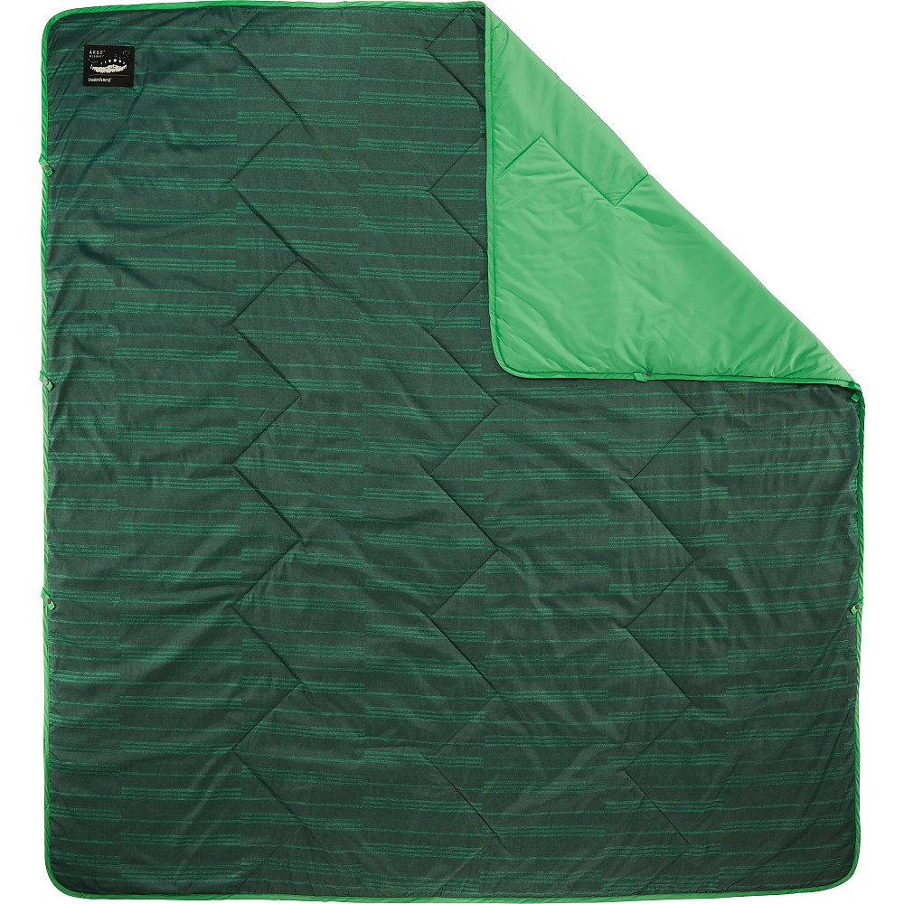 photo: Therm-a-Rest Argo Blanket top quilt