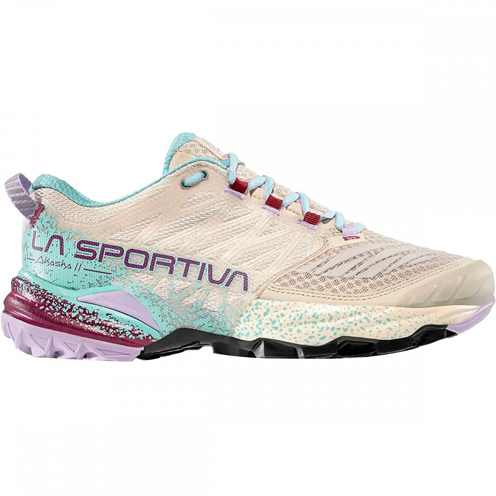 photo: La Sportiva Helios III trail running shoe