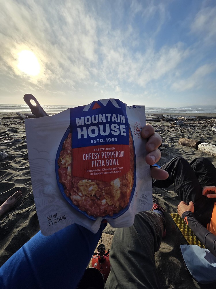 photo: Mountain House Cheesy Pepperoni Pizza Bowl meat entrée