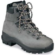 photo: Vasque Apex mountaineering boot