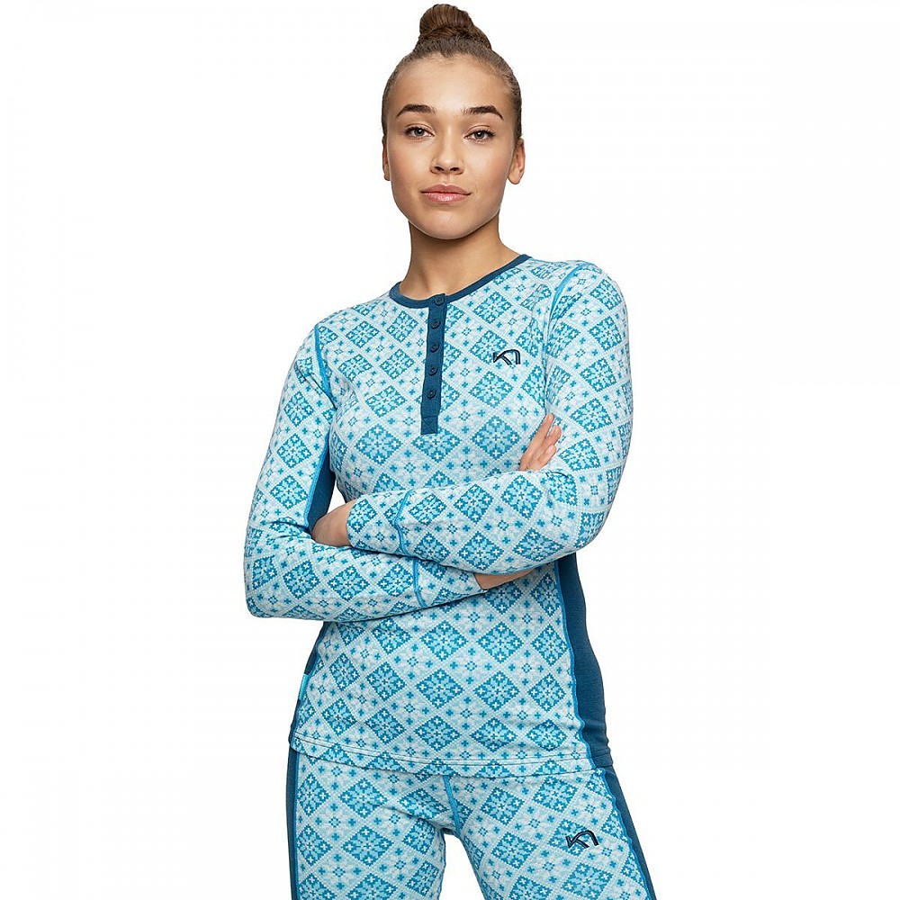 photo: Kari Traa Rose Long Sleeve base layer top
