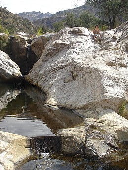 Miki-at-Romero-Pools-4.jpg