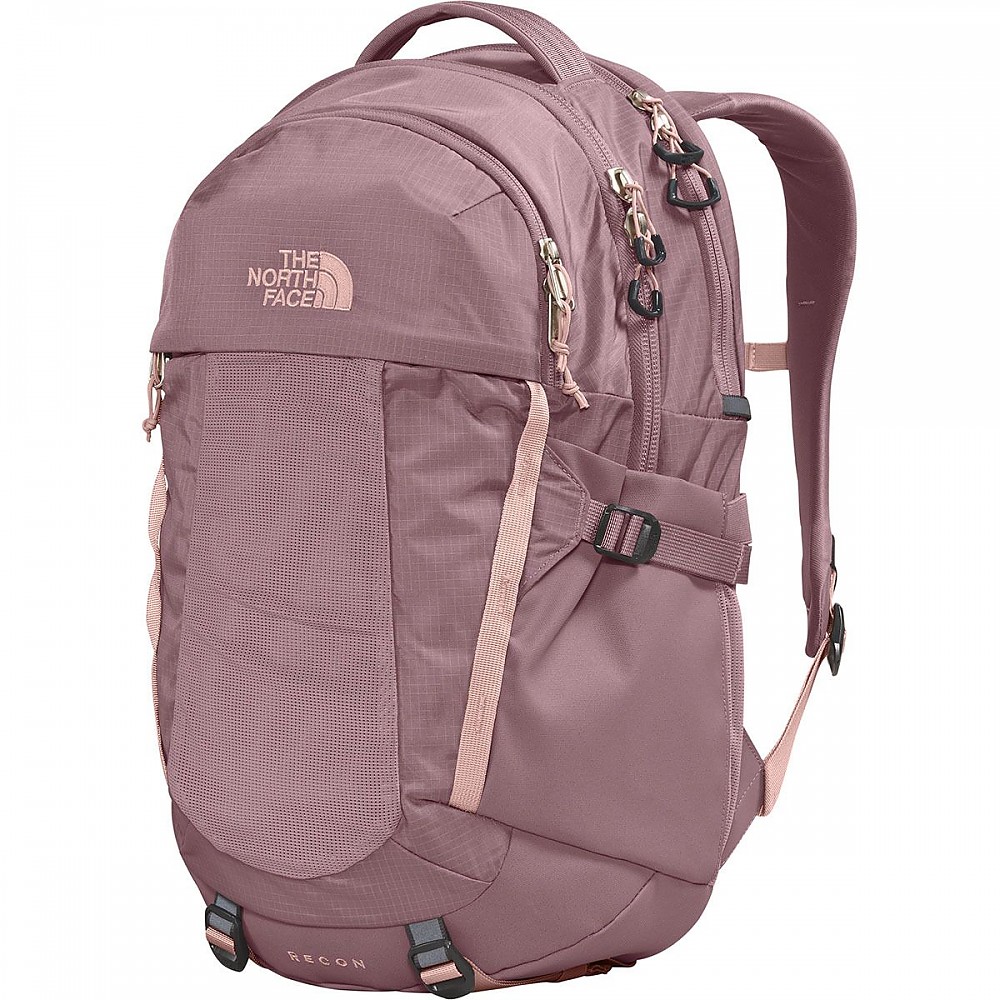 photo: The North Face Men's Recon daypack (under 35l)