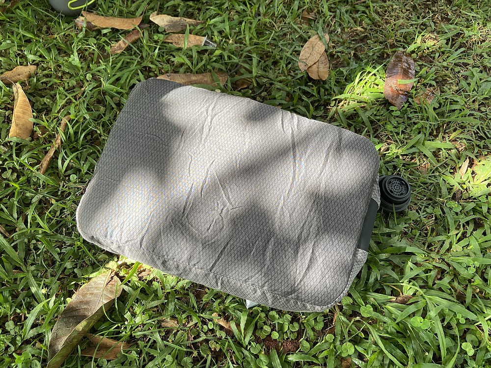 Inflatable hiking pillow best sale