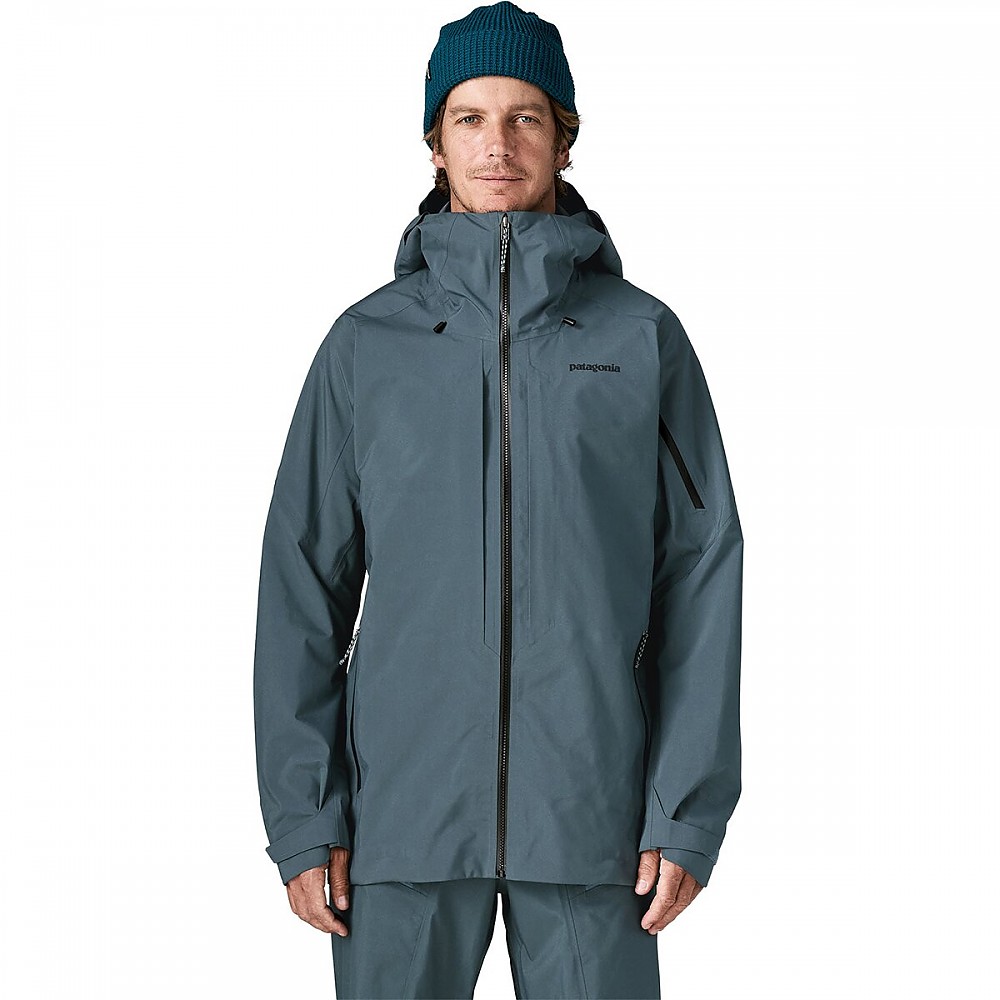 photo: Patagonia PowSlayer Jacket snowsport jacket