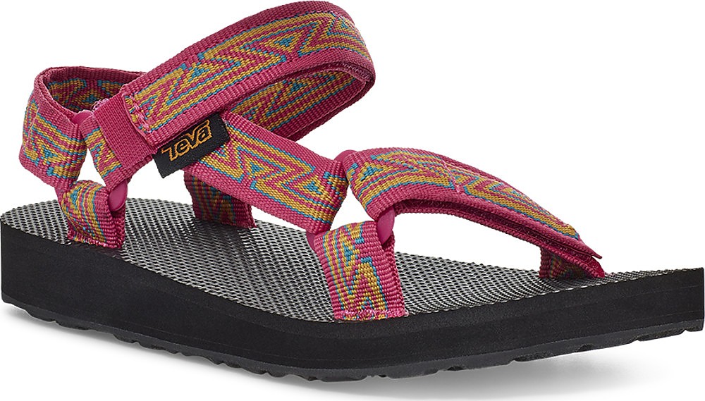 Teva Original Universal Reviews - Trailspace