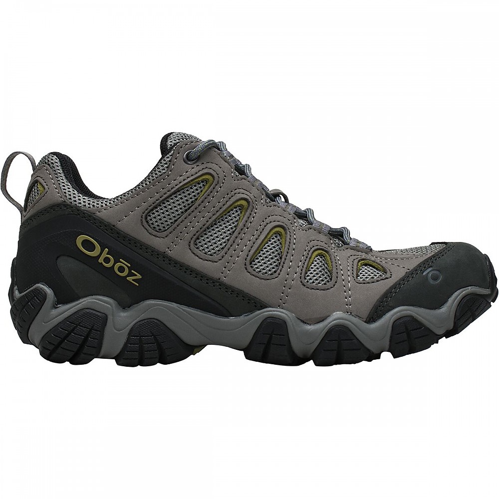 photo: Oboz Sawtooth II Low trail shoe