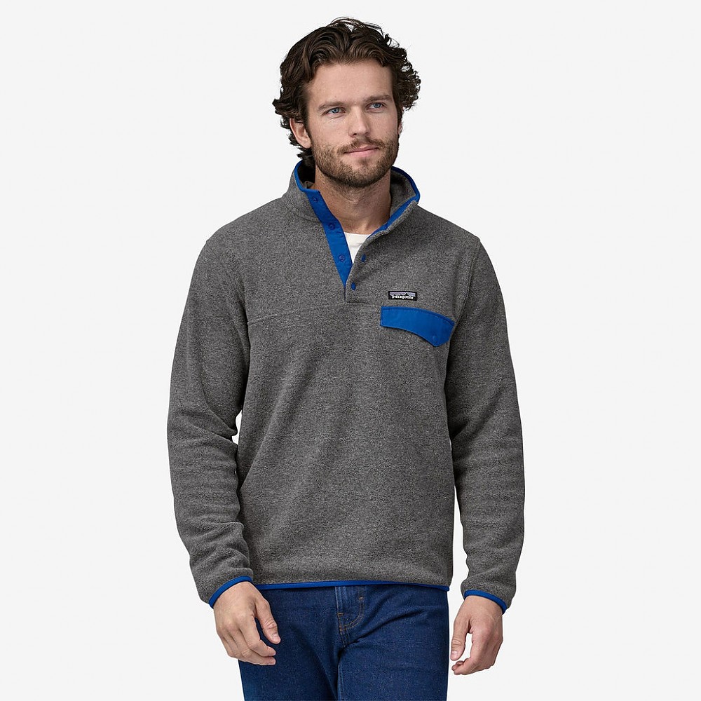 photo: Patagonia Lightweight Synchilla Snap-T Pullover fleece jacket