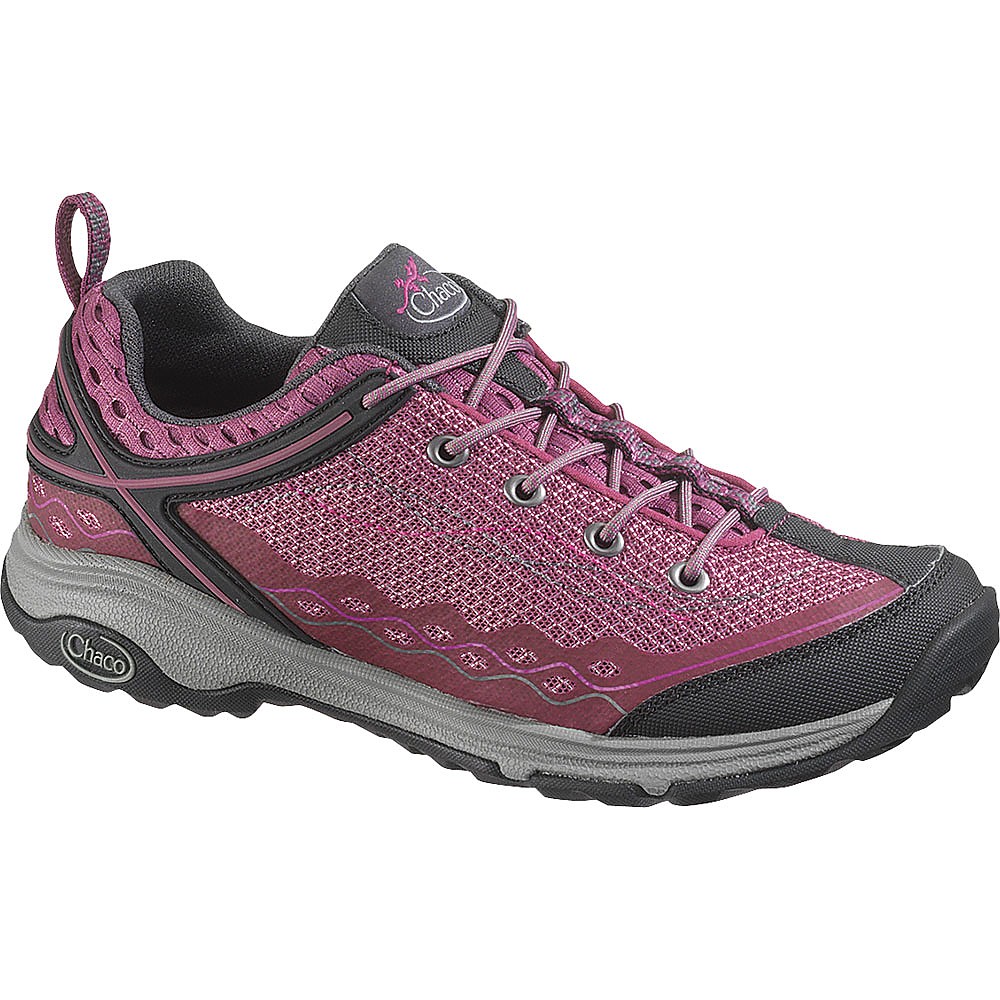 photo: Chaco Women's Outcross Evo 3 trail shoe
