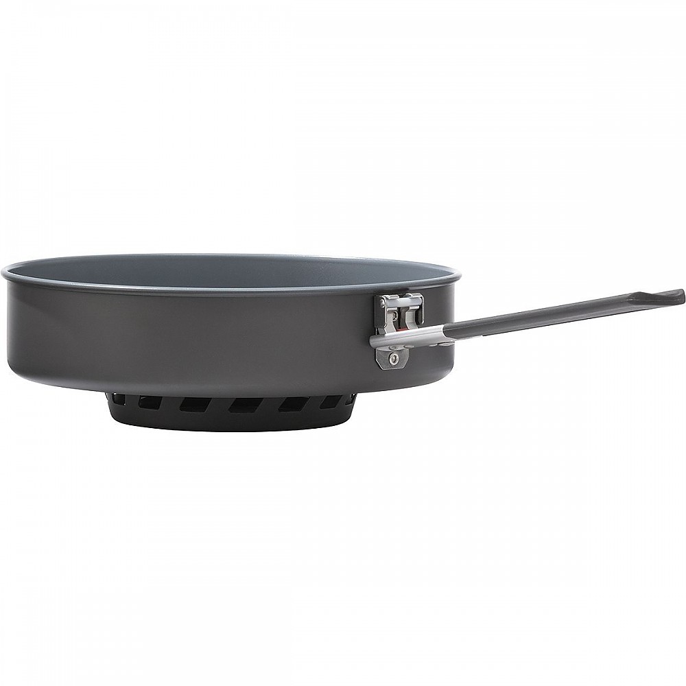 photo: MSR WindBurner Ceramic Skillet pot/pan