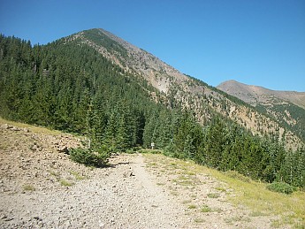 Aug-26-to-28th-hike-to-Humphreys-038.jpg