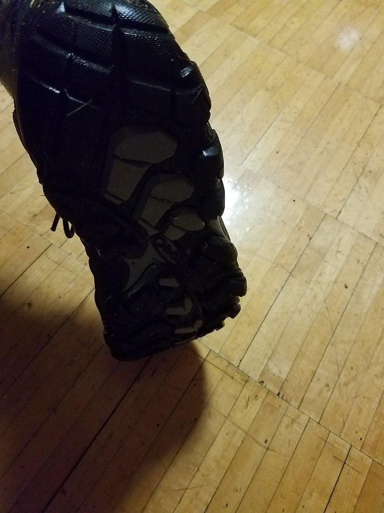 oboz bridger 8 review