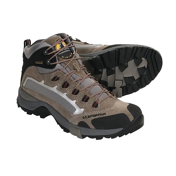 photo: La Sportiva Onix GTX-XCR hiking boot
