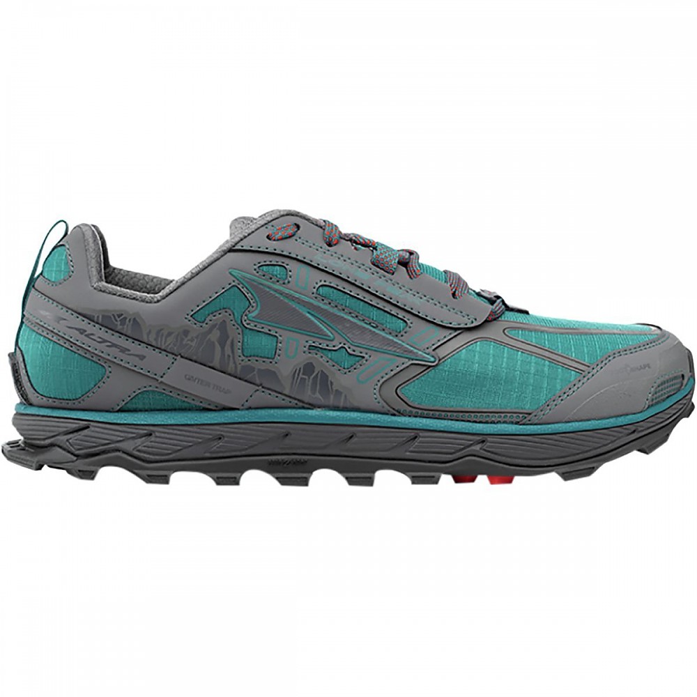 photo: Altra Lone Peak 4.0 trail running shoe