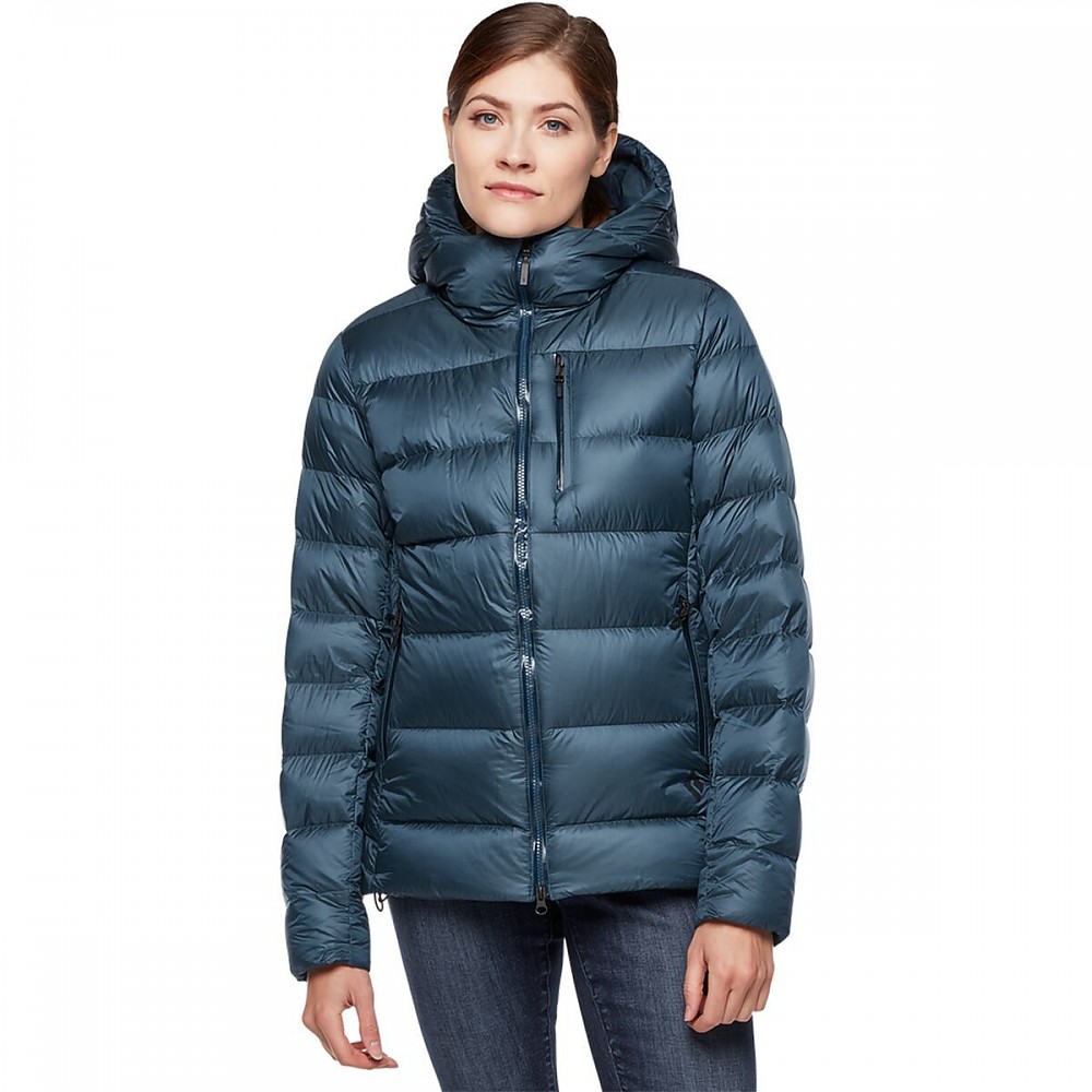 photo: Black Diamond Women's Vision Down Parka down insulated jacket