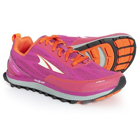 photo: Altra Women's Superior 3.5 trail running shoe