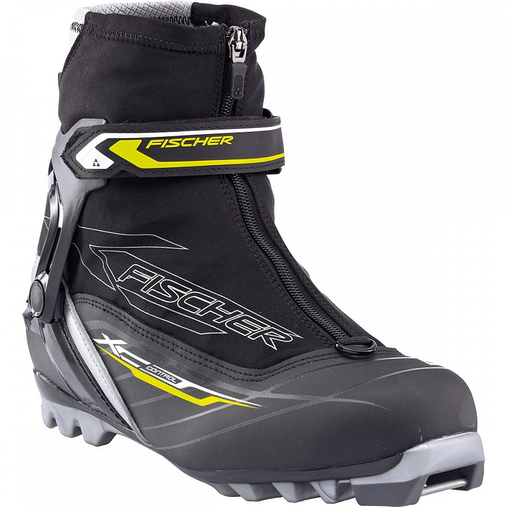 photo: Fischer XC Control nordic touring boot