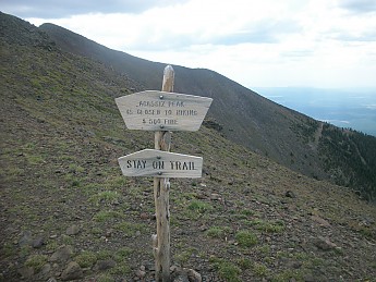 Aug-26-to-28th-hike-to-Humphreys-096.jpg
