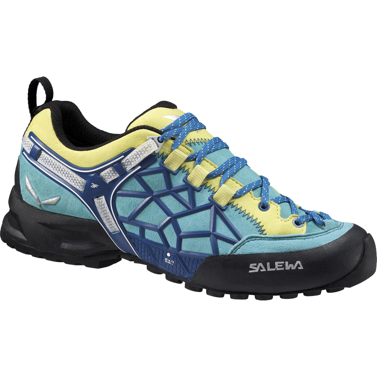 photo: Salewa Women's Wildfire Pro approach shoe