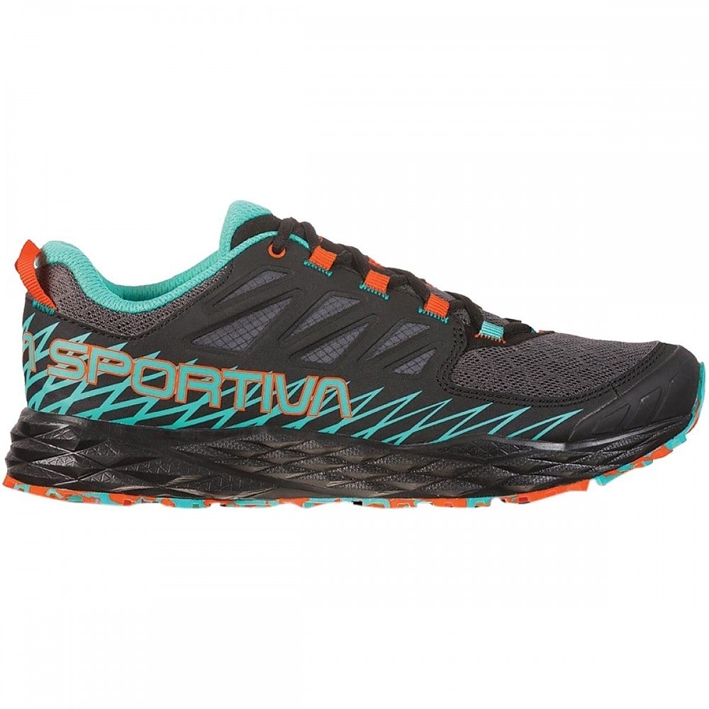 photo: La Sportiva Women's Lycan trail running shoe