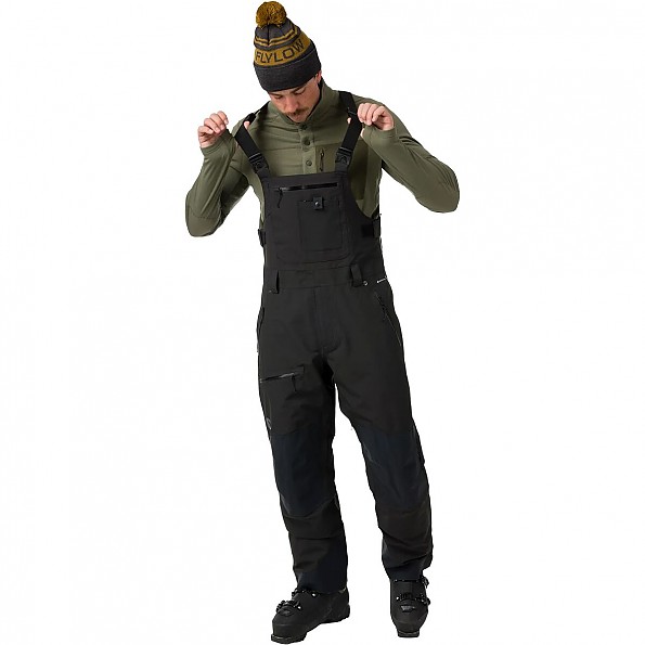 photo of a snowsport pant