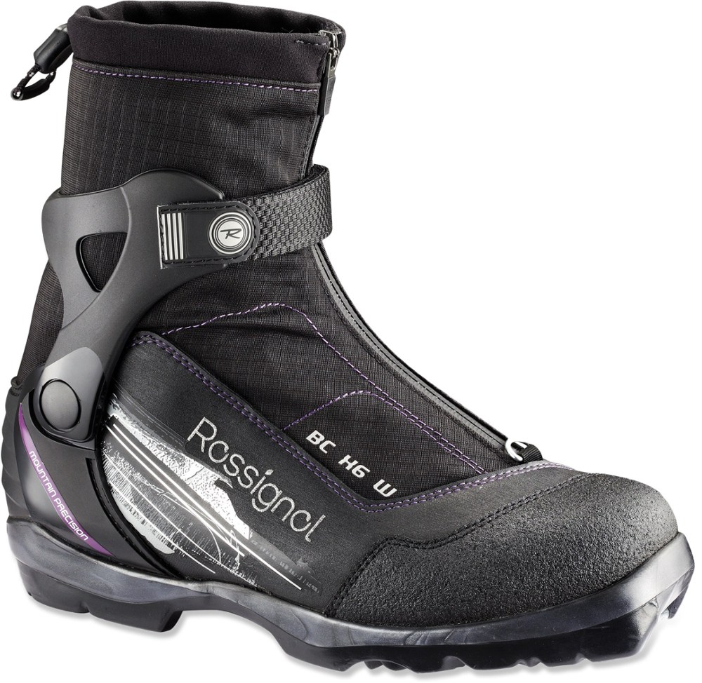 photo: Rossignol Women's BC X6 nordic touring boot