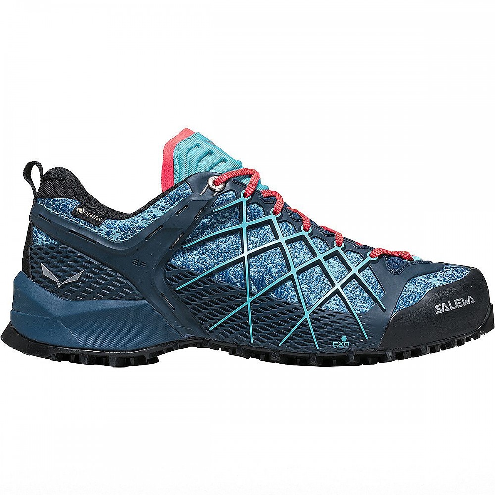 photo: Salewa Women's Wildfire GTX approach shoe