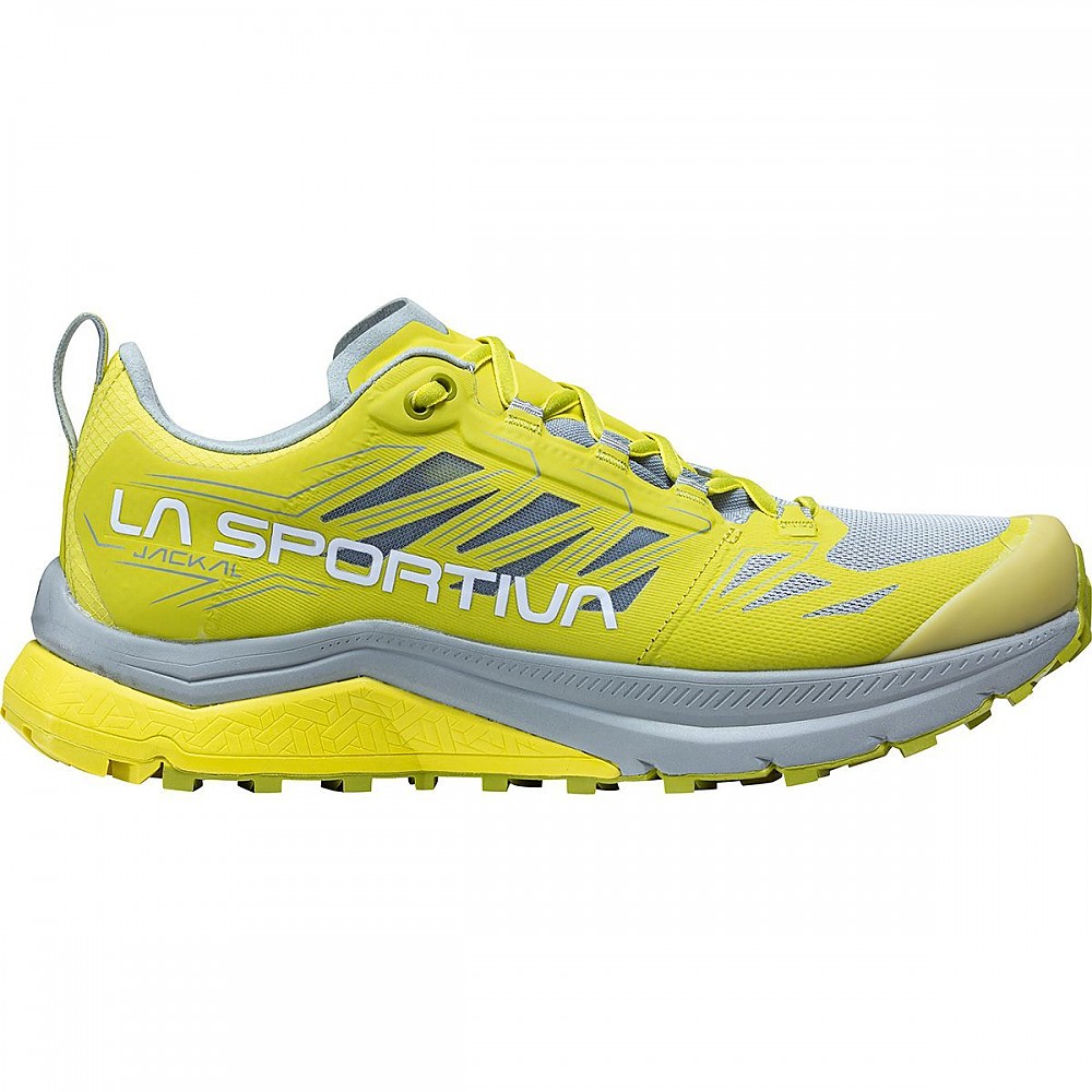 photo: La Sportiva Women's Jackal trail running shoe