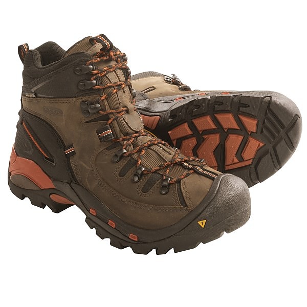 photo: Keen Oregon PCT hiking boot