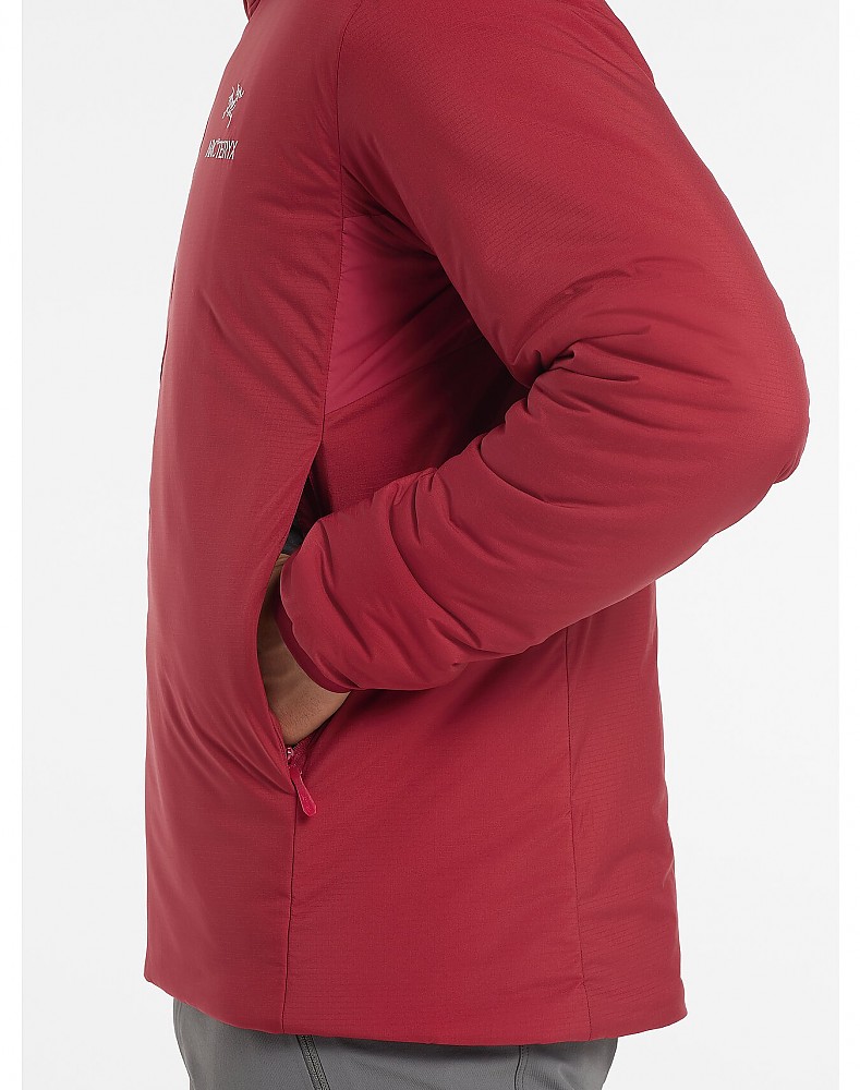 photo: Arc'teryx Atom Heavyweight Hoody synthetic insulated jacket