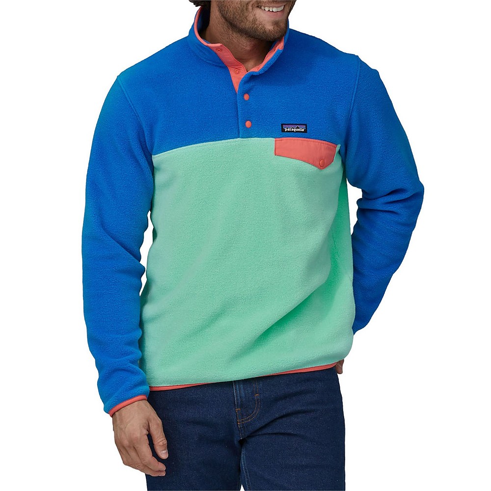 photo: Patagonia Lightweight Synchilla Snap-T Pullover fleece jacket