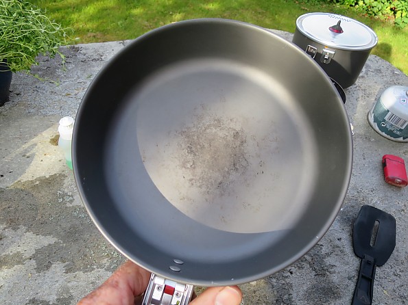 WindBurner® Ceramic Non-Stick Camping Skillet