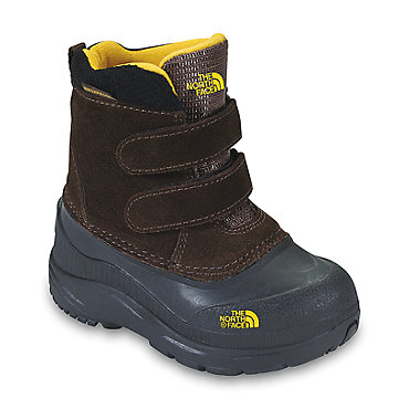 photo: The North Face Kids' Chilkat winter boot