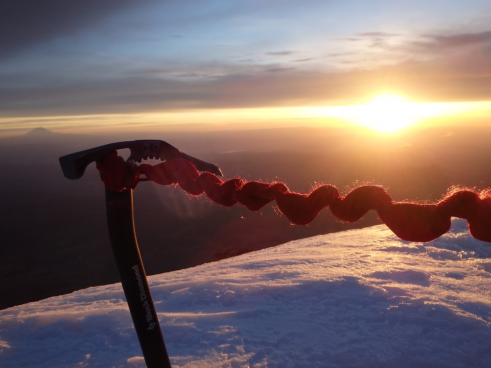 Black Diamond Venom Hammer Ice Axe – Hybrid Tool For Alpine Climbing & Couloirs