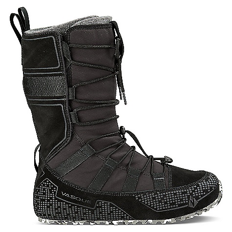 photo: Vasque Lost 40 winter boot