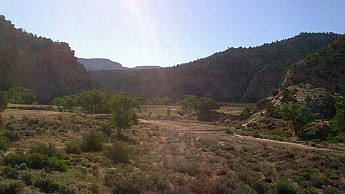Parunuweap-canyon-21.jpg