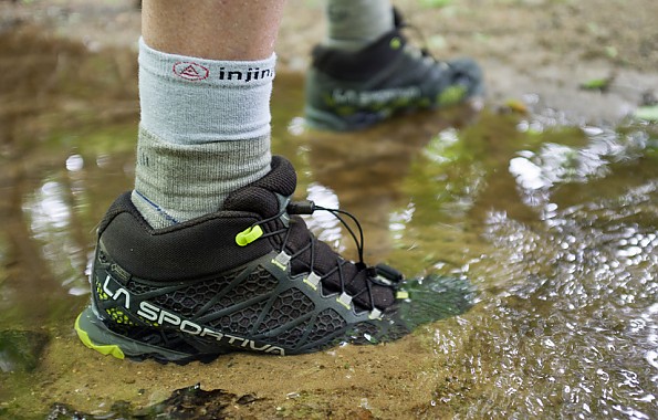 synthesis mid gtx hiking shoes