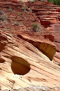 Parunuwaep-canyon-3.jpg