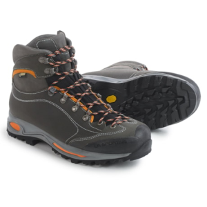 photo: La Sportiva Omega GTX backpacking boot