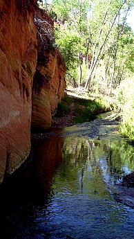 Parunuwaep-canyon-14.jpg