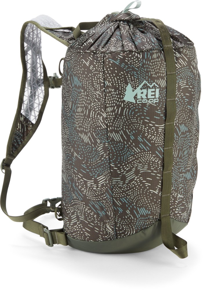 REI Flash 18 Reviews - Trailspace