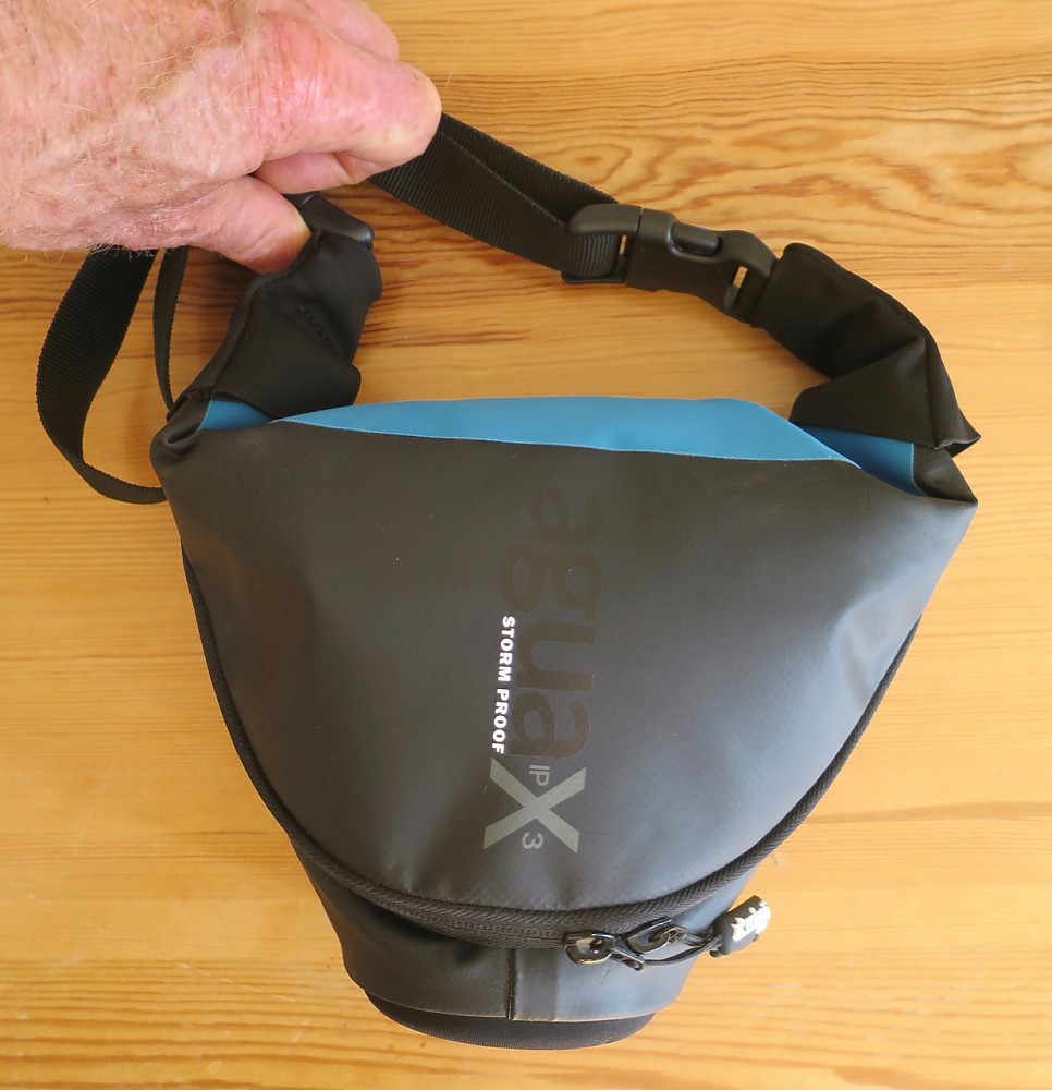Miggo Agua Quick-draw Storm-proof Holster 25 CSC Reviews - Trailspace