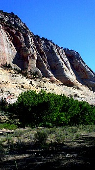 Parunuweap-canyon-18.jpg