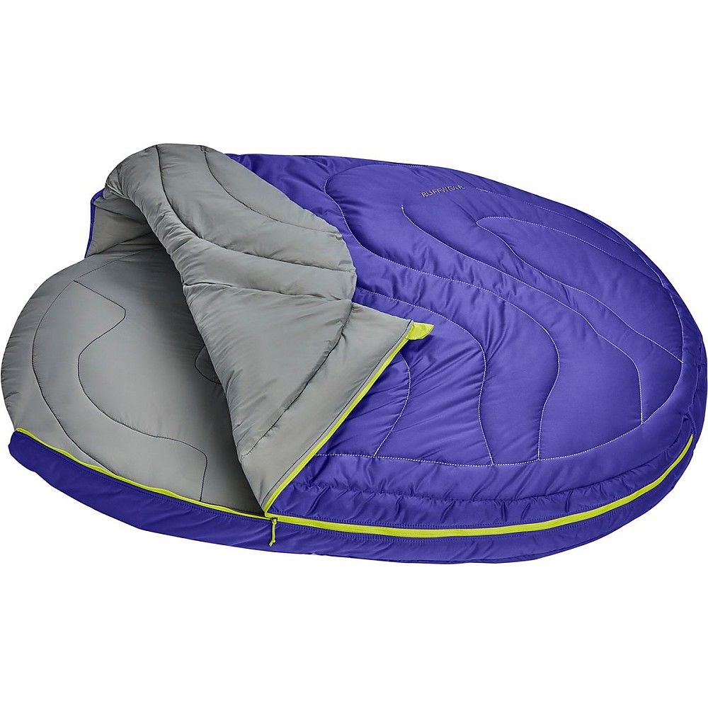 photo: Ruffwear Highlands Sleeping Bag dog bed/shelter