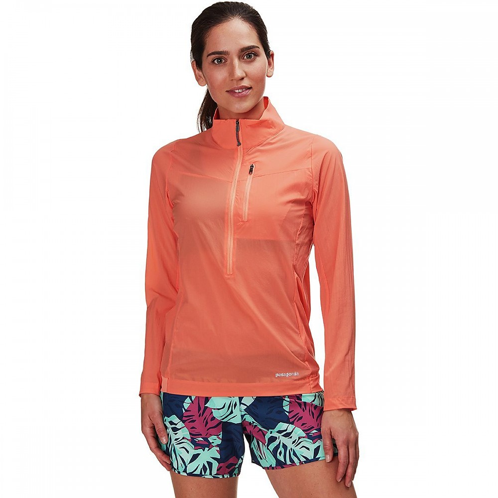 photo: Patagonia Women's Airshed Pullover wind shirt